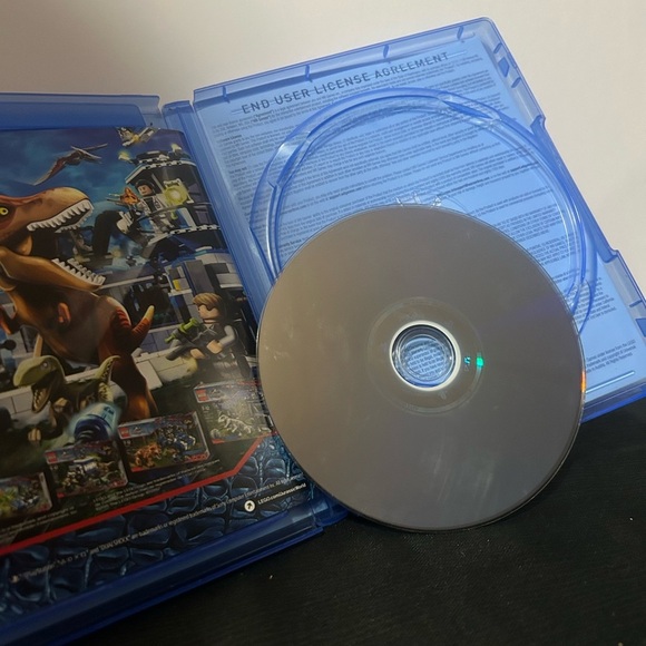 LEGO PS4 Video Game Collection - Blue Cases lot - Picture 3 of 9